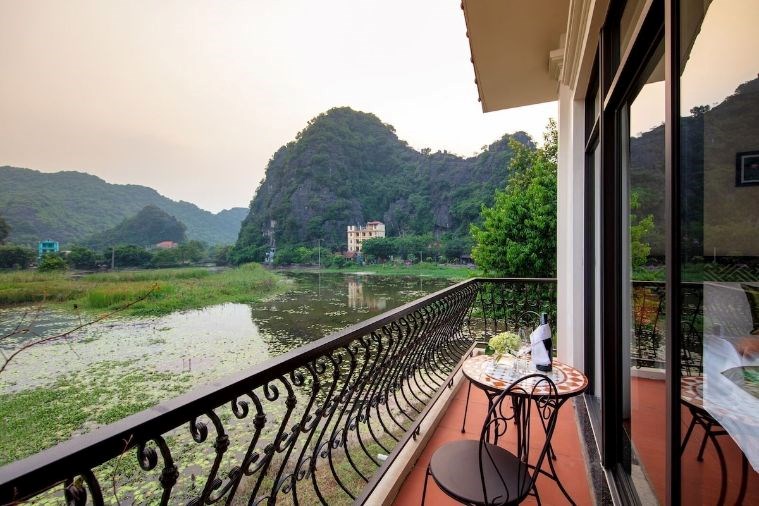 Tam Cốc La Montagne Resort & Spa Ninh Bình